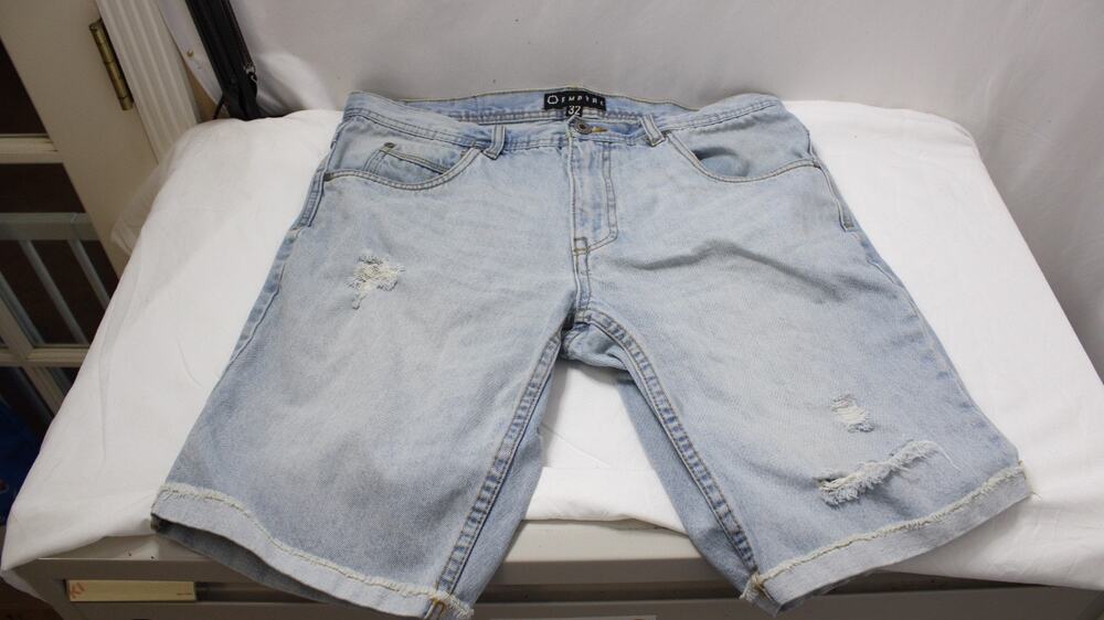 Empyre Denim Shorts Mens 32 Light Wash Distressed Frayed Hem Skate Jorts Blue